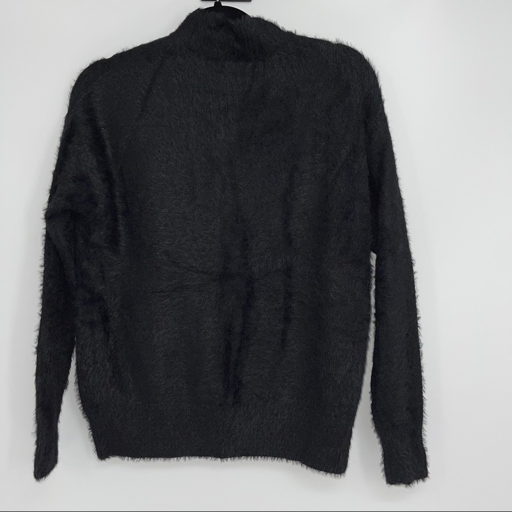 POPSUGAR BLACK SUPER SOFT FUZZY SWEATER SMALL